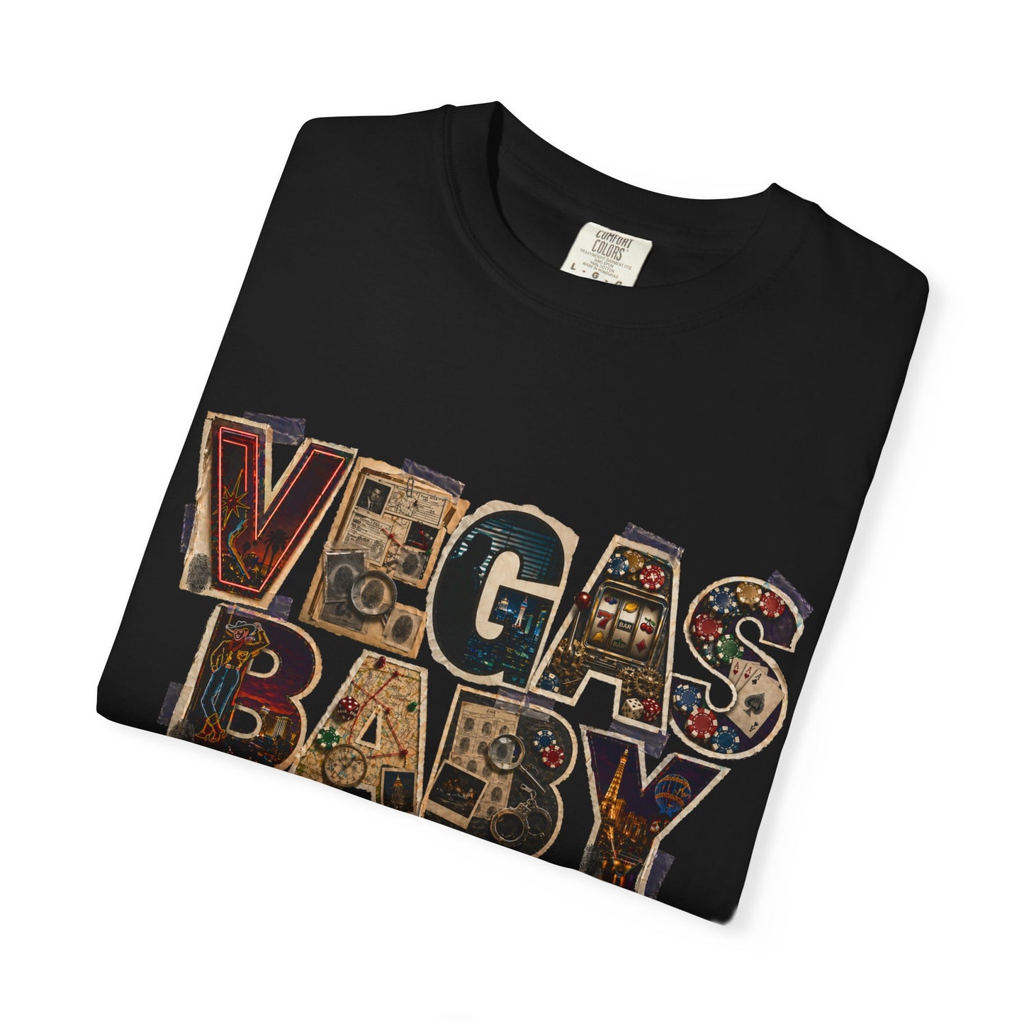 Vegas Baby T-Shirt — Retro Collage crime con 26 (no logo)