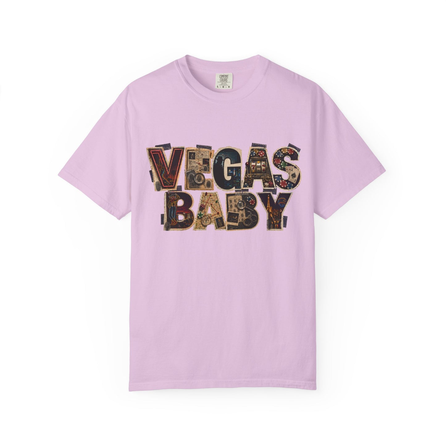 Vegas Baby T-Shirt — Retro Collage crime con 26 (no logo)