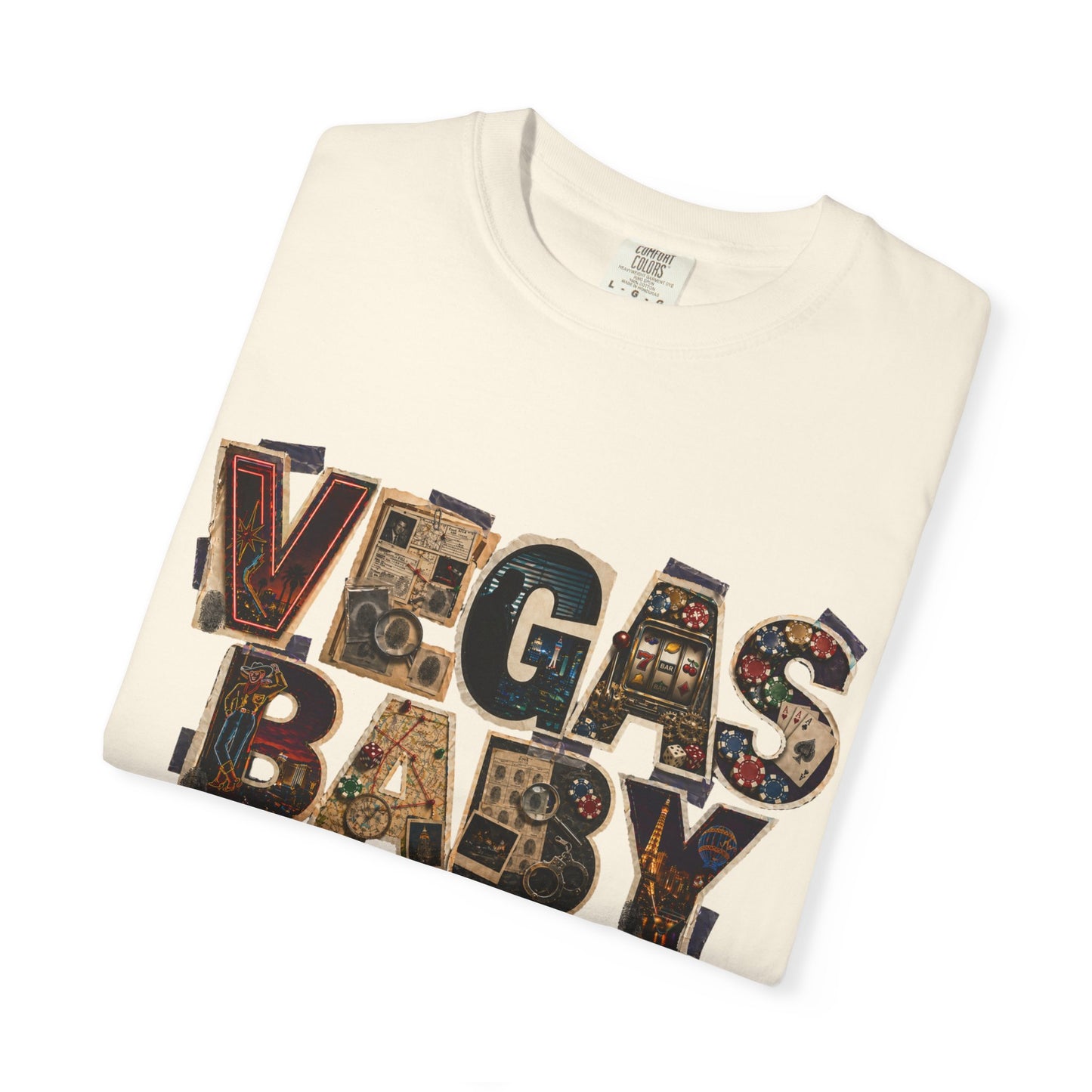 Vegas Baby T-Shirt — Retro Collage crime con 26 (no logo)